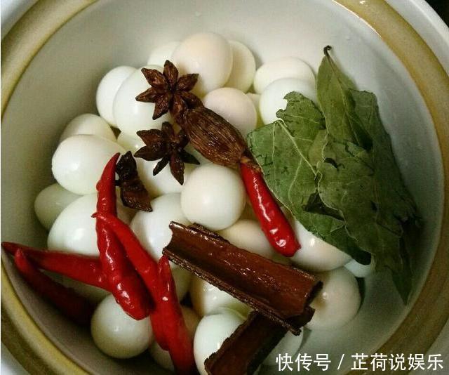 鹌鹑蛋|老人教我做的这道菜,大人小孩都愿意吃,你会做吗