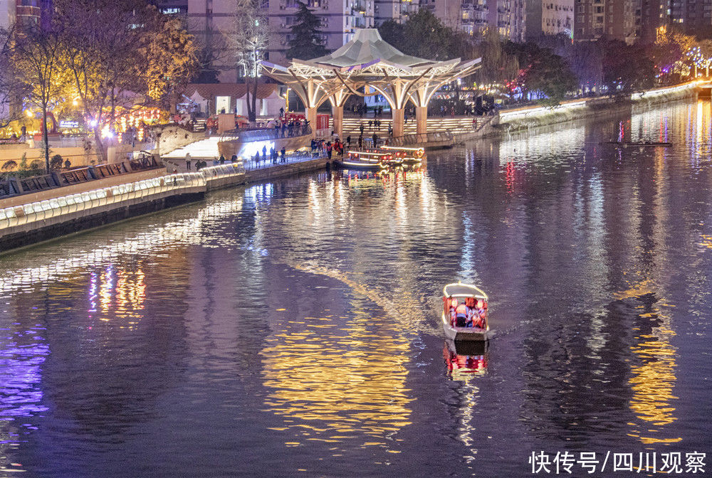 老年|春节假期 四川实现旅游收入285.53亿元