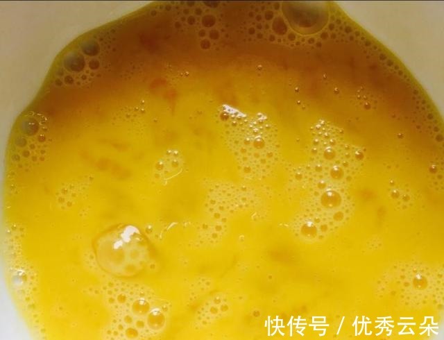 色香味|香蕉和麦片的碰撞香甜软糯这个小甜品，大人孩子都爱吃！