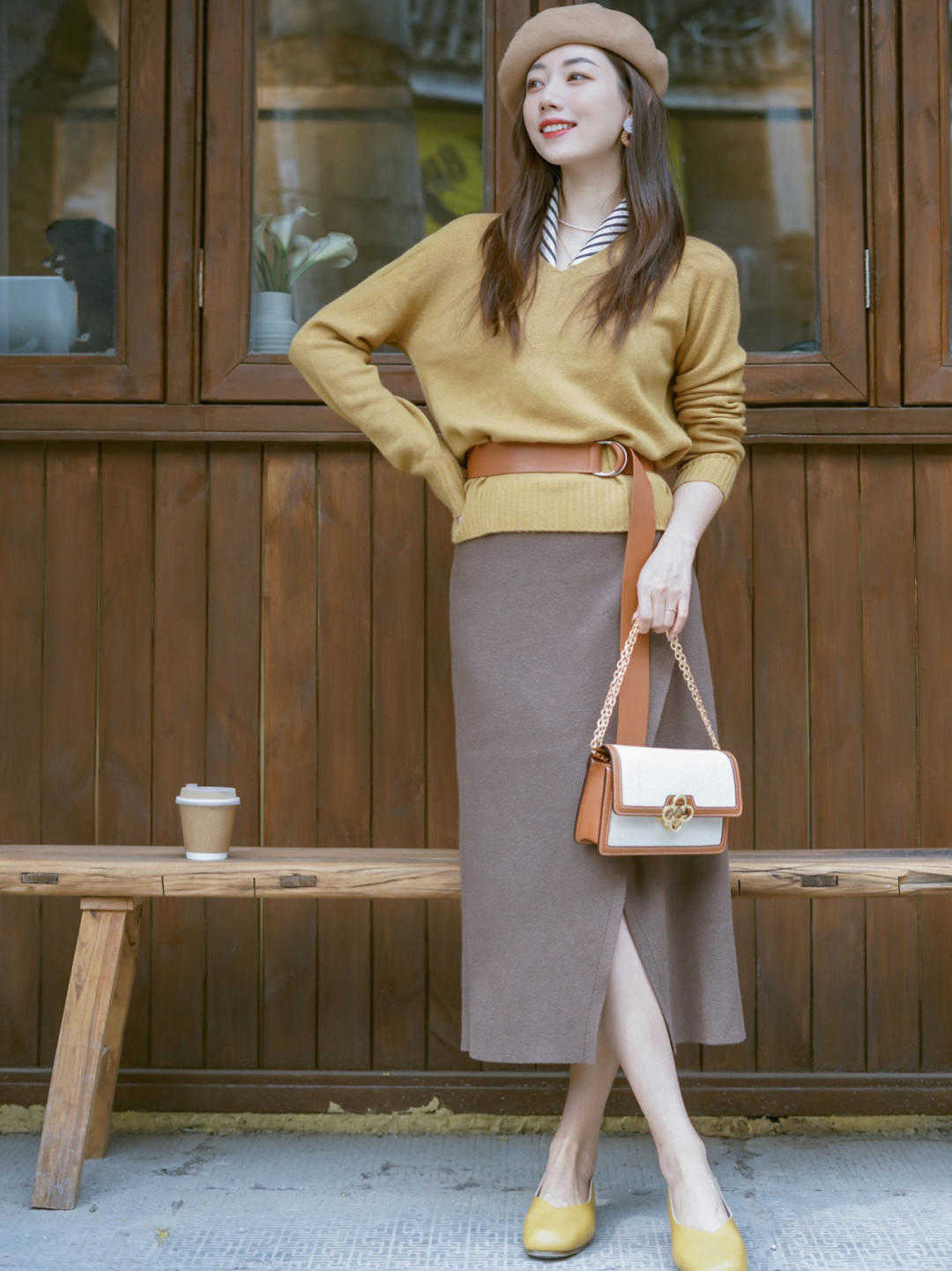 穿搭 穿衣打扮懂“配色”很重要,秋天穿“棕色”高级又洋气,成熟精致