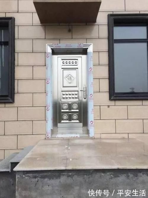 效果值|老公坚持回农村自建别墅,花了80万,大家看值吗