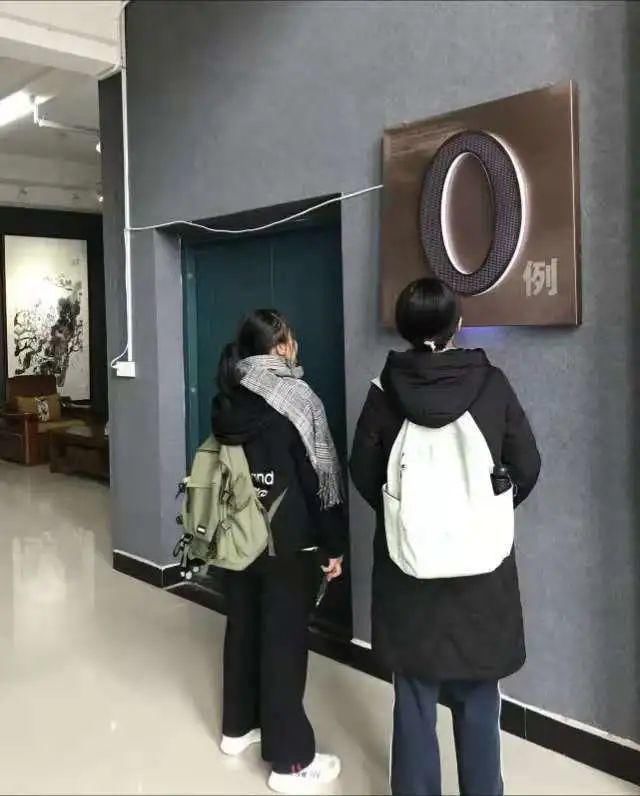  弘扬|我校“弘扬抗疫精神 谱写时代华章”书画作品展开幕