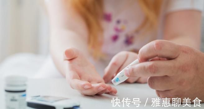 专家|糖尿病专家提醒:开水中加点“小零食”,平时煮着喝,血糖悄悄降