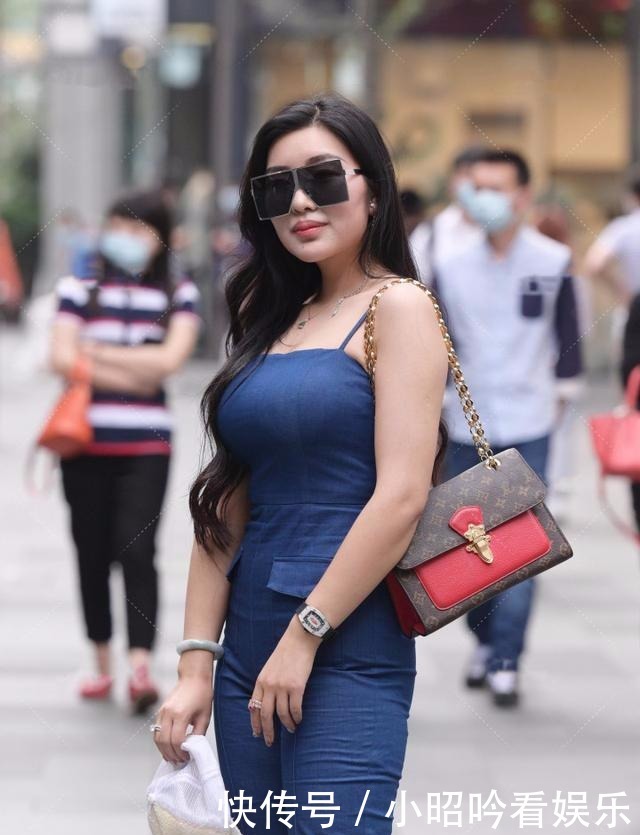 连体|气质型辣妈,丰满型身材,轻松驾驭连体裤,显瘦又显气质