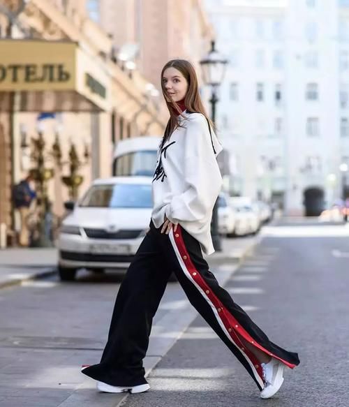 冬天就应该穿白色！学会这些“搭配重点”，绝对又美又吸睛