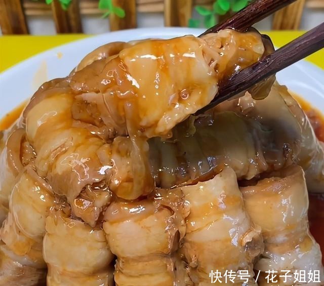 东北特色酸菜扣肉,多这加一步,酸菜软烂入味,五花肉香而不腻