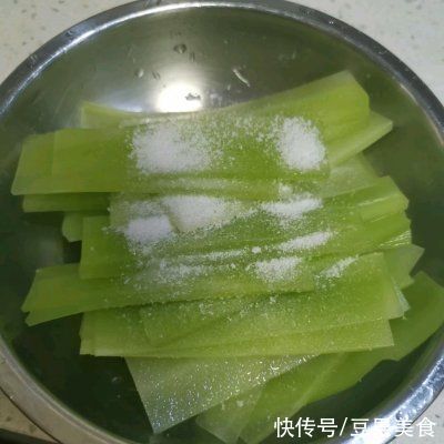 青笋鸡枞菌|百吃不腻的青笋鸡枞菌教程