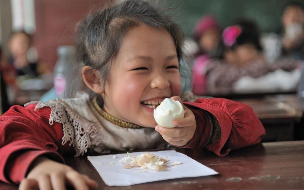 中毒|3岁女童吃茶鸡蛋后呕吐中毒, 得知原因, 外婆痛哭不该多做这一步