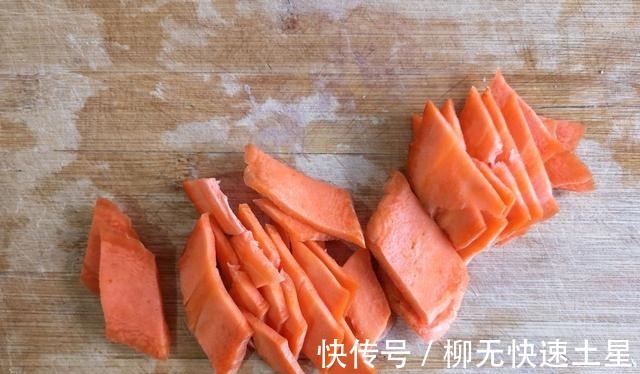 你的生活|腐竹怎么做最下饭和香菇一起炒,美味快手,好吃到停不下来!