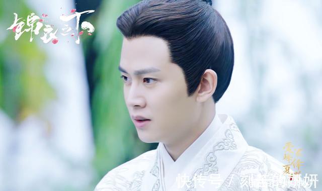 今夏因为陆绎擅作主张而生气,他要如何哄她呢,来看看陆绎的套路