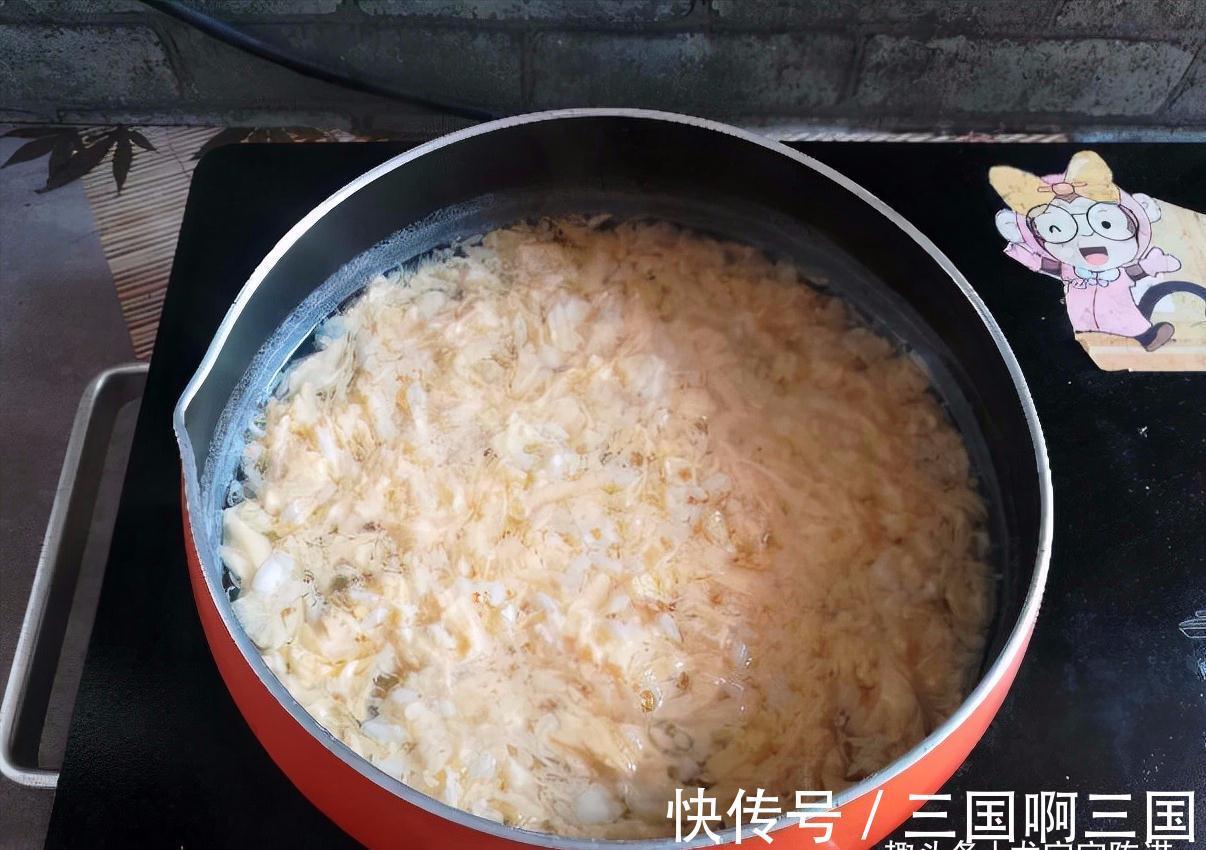 立冬前后天气冷,早上喝一碗它,暖胃养血,常喝皮肤水灵气色好