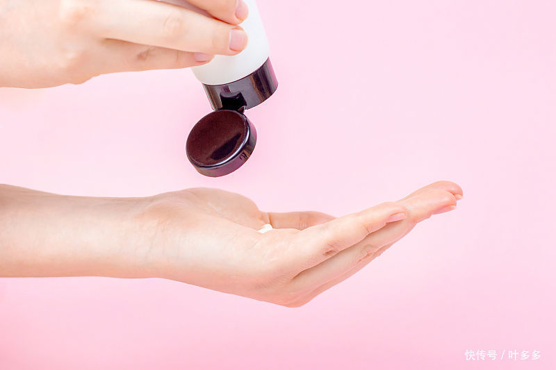 护手霜|护手霜可以擦脚吗?护手霜怎么擦脚效果好?