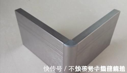 踢脚线|家里装修别再装踢脚线,如今都盛行这样做,省钱又好看