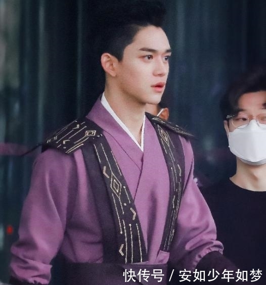 《奔跑吧》最新路透:蔡徐坤,黄旭熙古装造型曝光