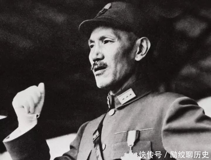  令人|鲁迅先生一生骂人无数，为何从未骂过蒋介石背后的真正原因令人感慨