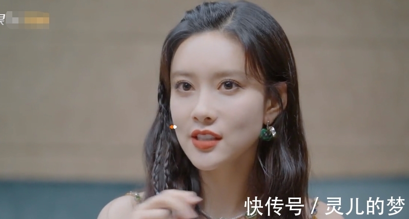 《创造营》训练生上《女恋4》,却说不想恋爱,孟子义态度都变了