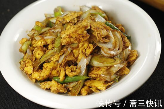 大盘鸡|简单易学的下饭菜,好吃到流口水,一周吃三次都不腻!