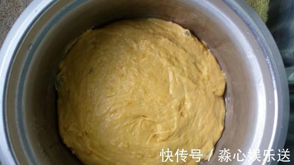 南瓜的又一种好吃的做法，松软香甜，上桌就被家人横扫一空