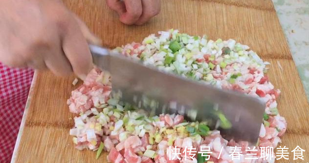 包饺子|天冷了最爱吃这饺子馅,我家每周要吃3、4次,比韭菜鲜