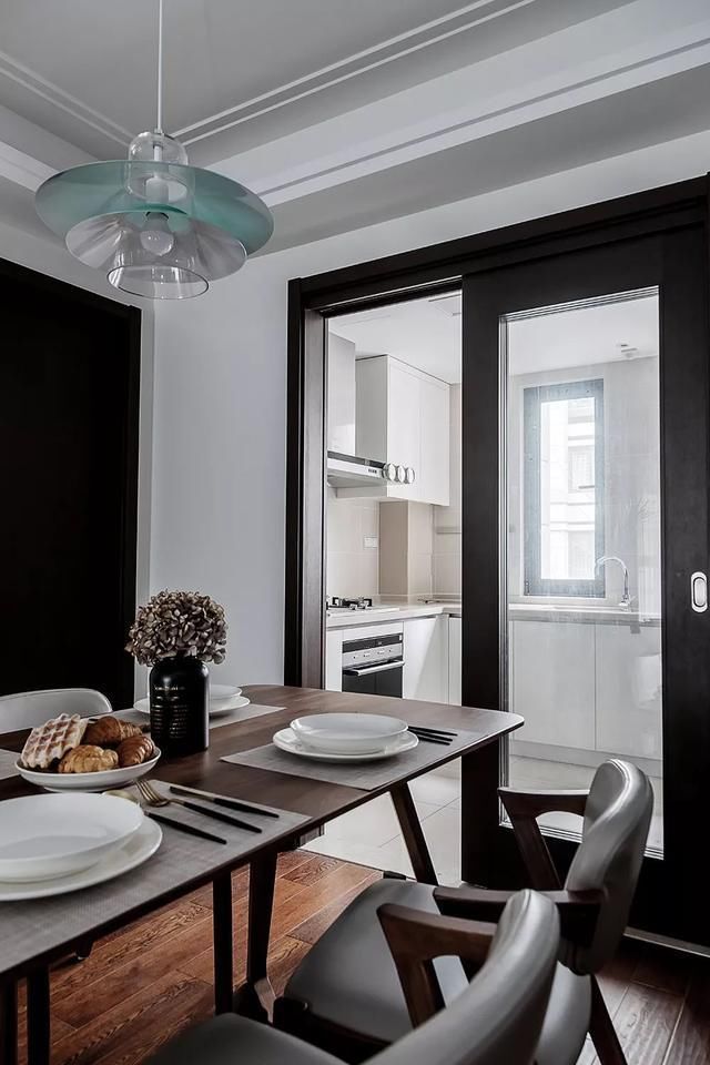 色调|120平米新房8万搞定装修,简约风客厅太漂亮!住多久都不过时