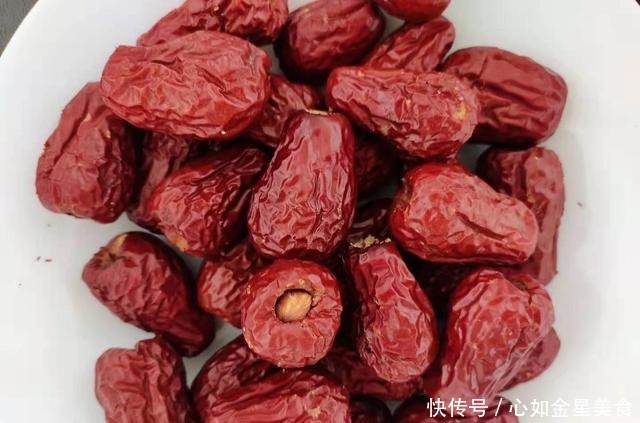 全网爆火的网红小零食奶枣,不要去外面买啦