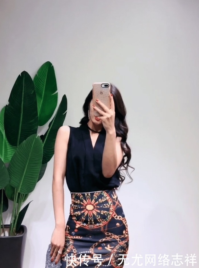 气质|30多岁穿成这样,更显成熟稳重,气质十足!