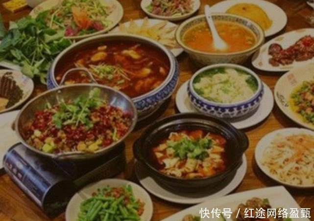 每顿|皇帝每顿吃剩下的菜,为什么宫女和太监不吃?你看看他们都干了啥