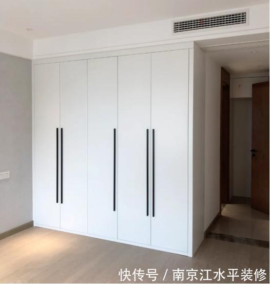柜子|南京家庭装修定制衣柜怎么选择?5条注意事项,教您完美避坑!