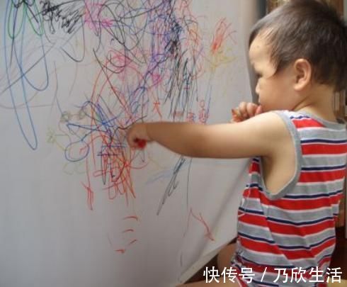 资质|喜欢这个颜色的孩子是“抑郁质”,生活中有4个表现,家长要注意