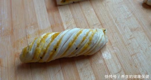 花卷这样做太好吃啦!窍门就是加“它”,色香味俱全,孩子抢着吃!