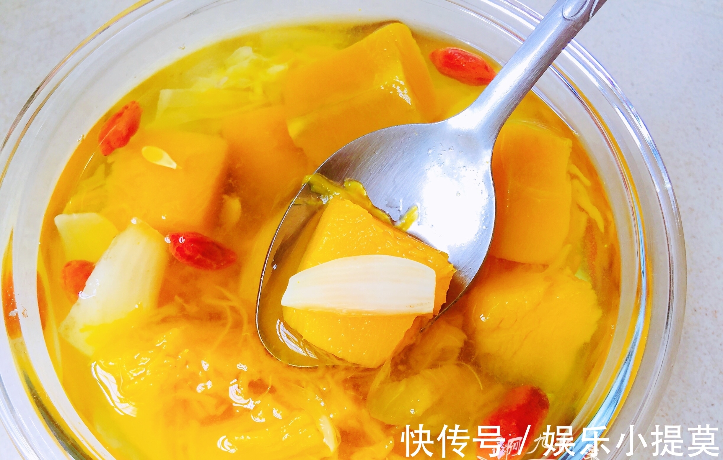 冰糖|立秋后,记得多喝这一道甜品,清甜滋润防秋燥,家人都爱喝