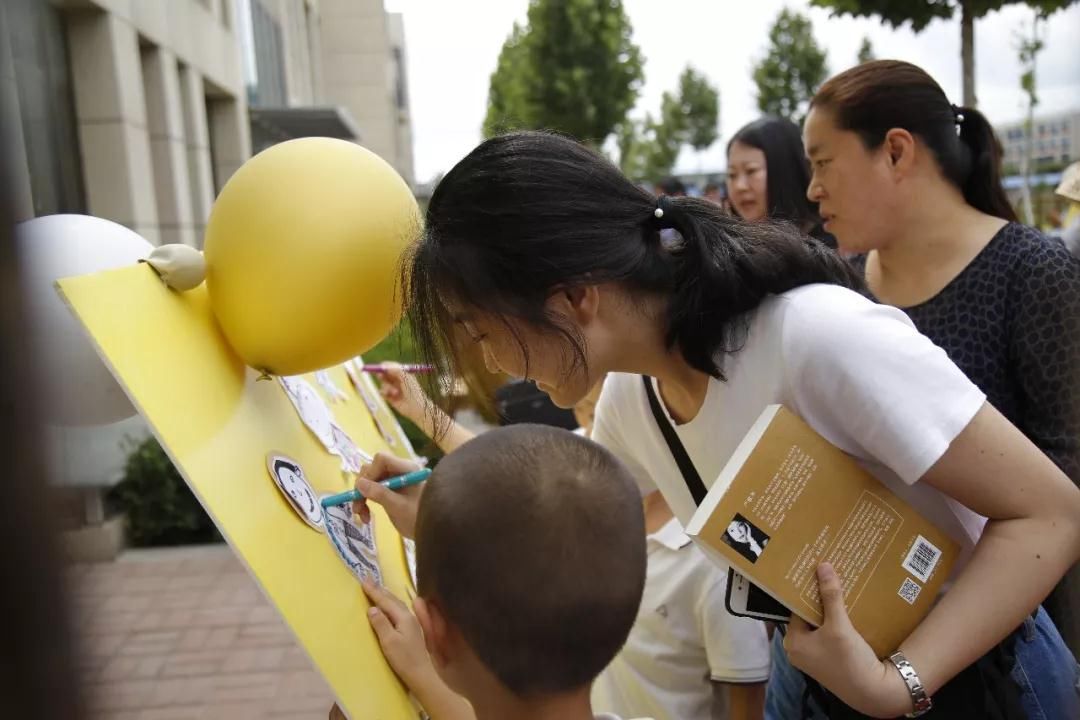 潍坊文华幼儿园教师杨锦梅：幼教路上的爱与坚守