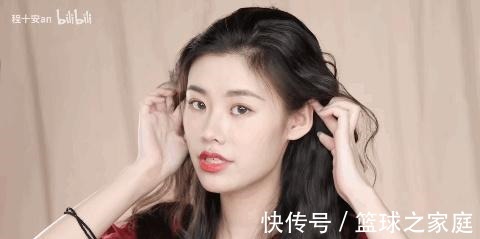 头发 别再披头散发了!这3个发型小技巧显嫩又高级!