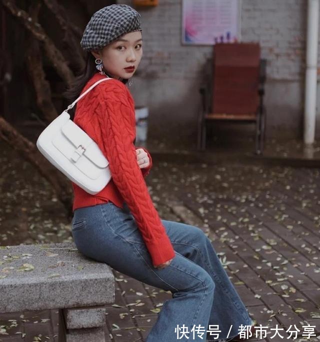 毛衣|今年流行的“红色毛衣”,如何搭配才显高级气质