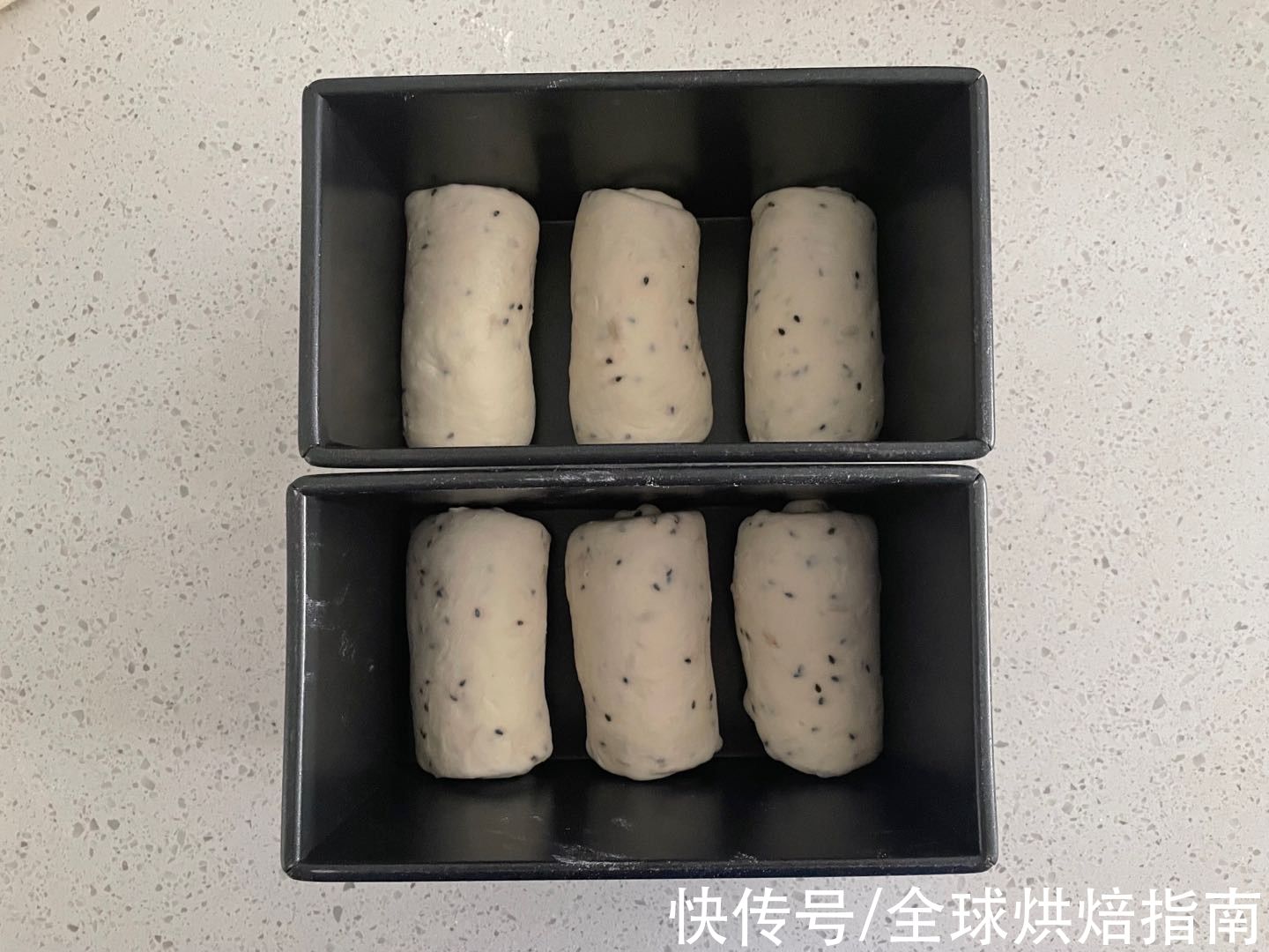 日式米吐司松软香甜有弹性，竟然是吐司界的纯真少女