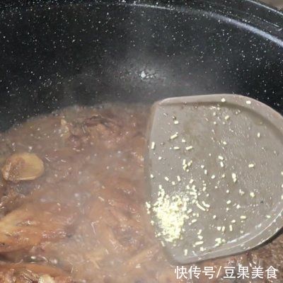 美味|学会这道#夏日开胃餐#红烧鸡翅中，让冬日美味加倍
