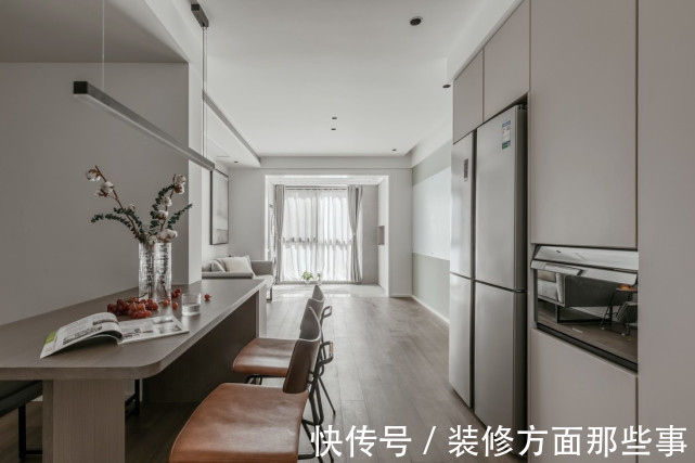 阳台上|97平北欧风设计,书房榻榻米合二为一太实用了