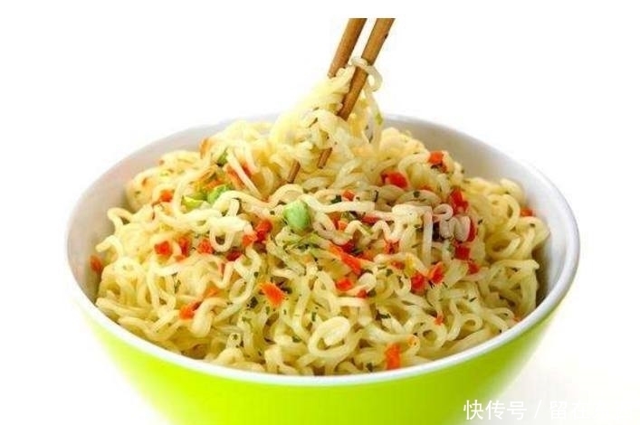 怀孕|怀孕后就想吃重口味的东西,但是这四种东西能不吃就别吃了!谨记