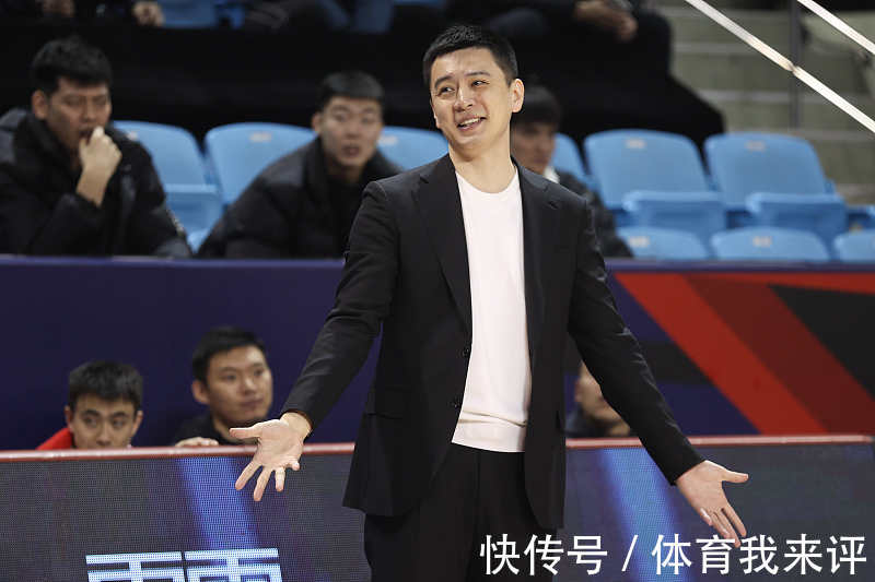 cb辽宁男篮指挥官！两战轰33分10助！无愧杨鸣信任，成球队关键一环