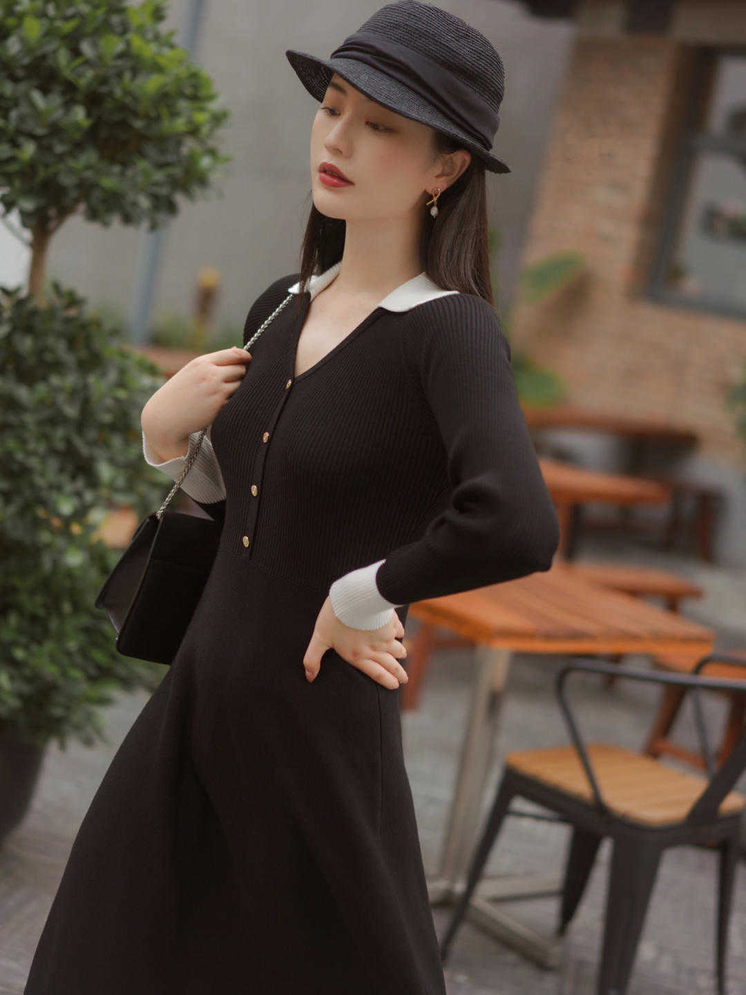 衣领|初春穿搭别错过黑白配,跟着博主这样穿,真的美极了