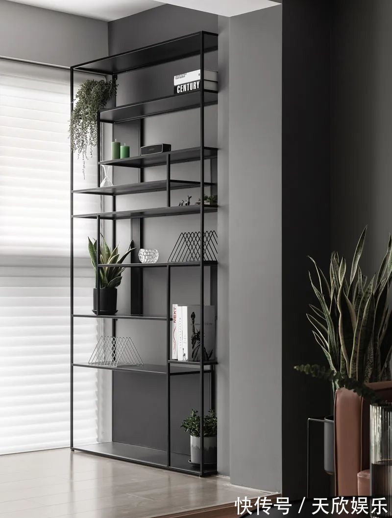 客厅|135㎡现代简约,高级时尚黑白灰,生活舒适而唯美