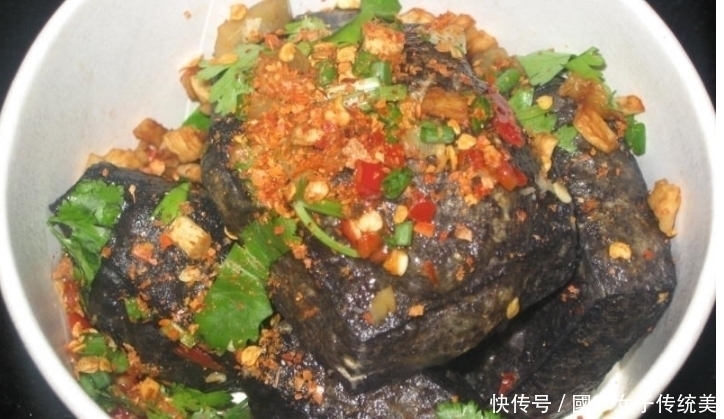 烟熏肉|常见的四种美味,无一不是致癌物,常吃损害身体健康!