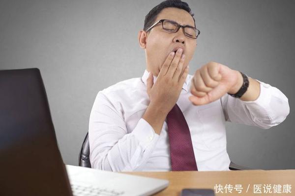 头晕头痛|中风敲门前,往往会发出4个信号,哪怕占一个,也要及时就医