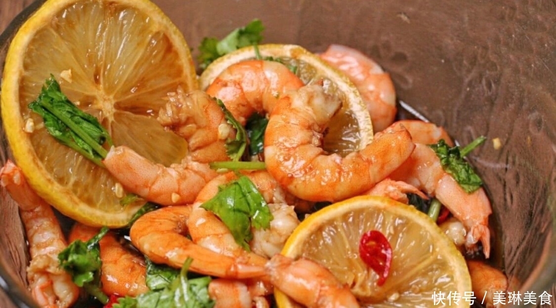 教你用万能酱汁做网红柠檬酸辣虾,好吃到上头