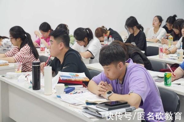 本科|专升本与普通本科含金量一样吗?有必要专升本吗?答案来了