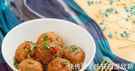 筋道|不管做啥丸子,这4点要牢记,丸子筋道可口,弹性十足,不输买的