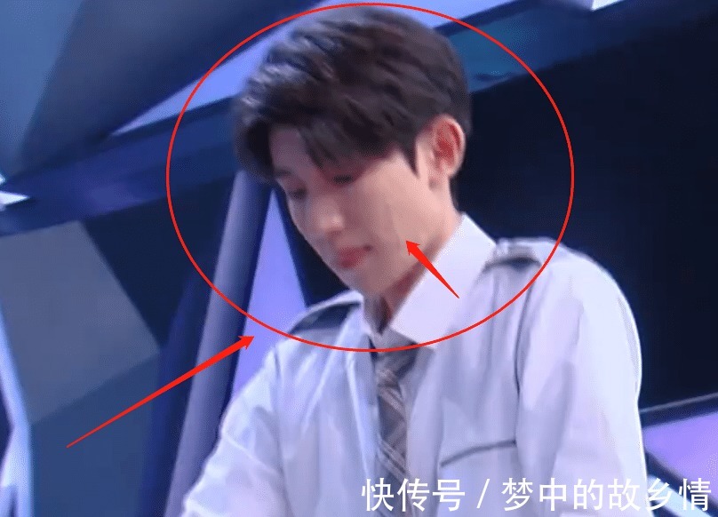 档综艺节目|王源回国首次参加综艺，镜头怼脸拍的那一刻，这脸蛋我没眼花