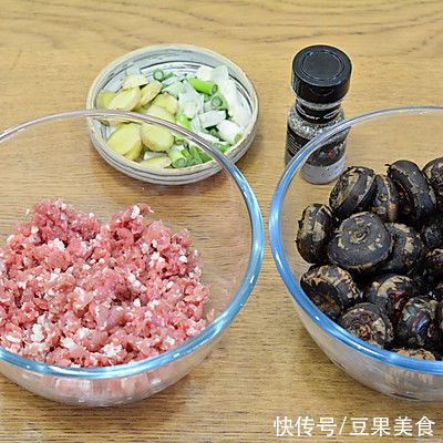 荸荠肉|#东古家味美食# 香煎肉饼