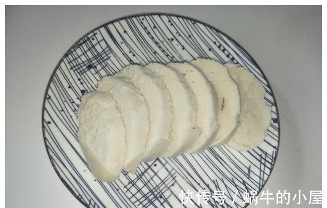 鸡蛋|炸馒头片时,鸡蛋里面多加1样,馒头片不吸油,外酥里嫩真好吃