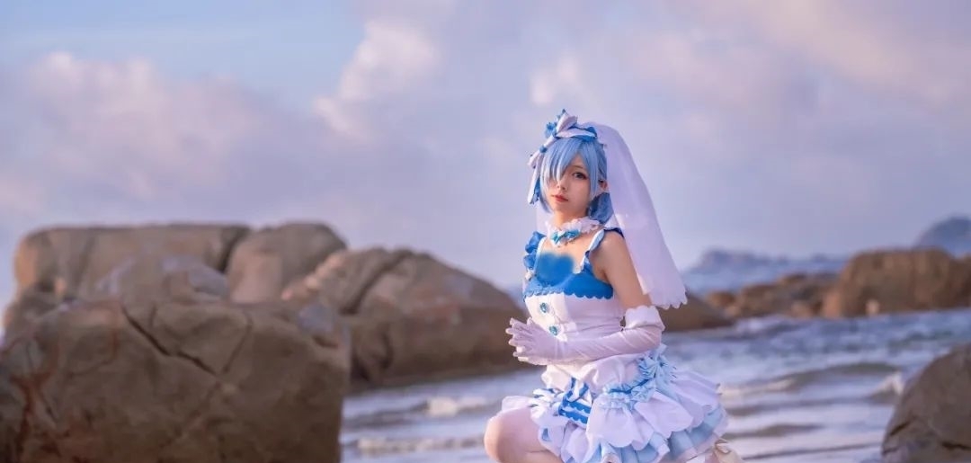 蕾姆|cos：花嫁蕾姆，夕阳下唯美照